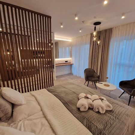 Brossa Apartments, 24H Self Check In, Klima, Aircond 弗罗茨瓦夫 外观 照片