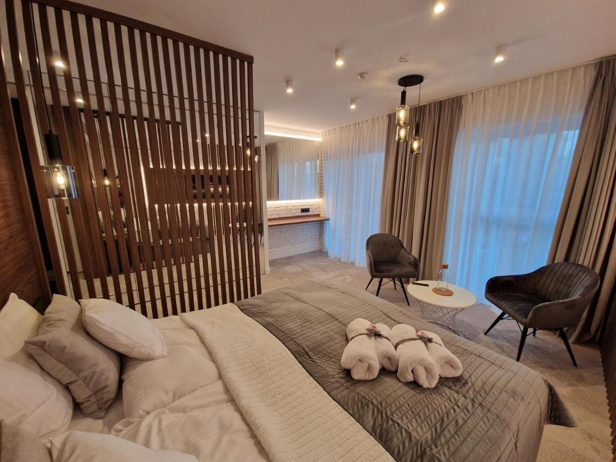Brossa Apartments, 24H Self Check In, Klima, Aircond 弗罗茨瓦夫 外观 照片