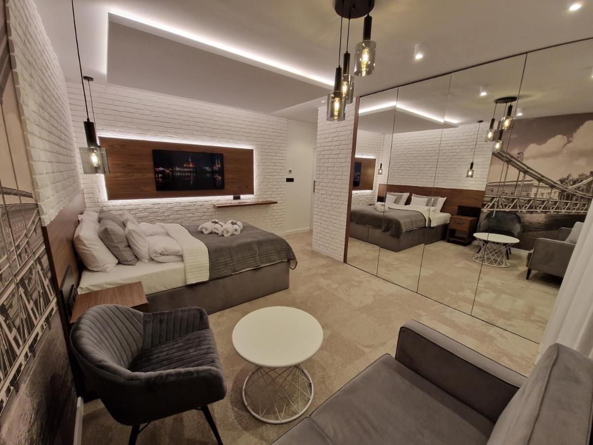 Brossa Apartments, 24H Self Check In, Klima, Aircond 弗罗茨瓦夫 外观 照片