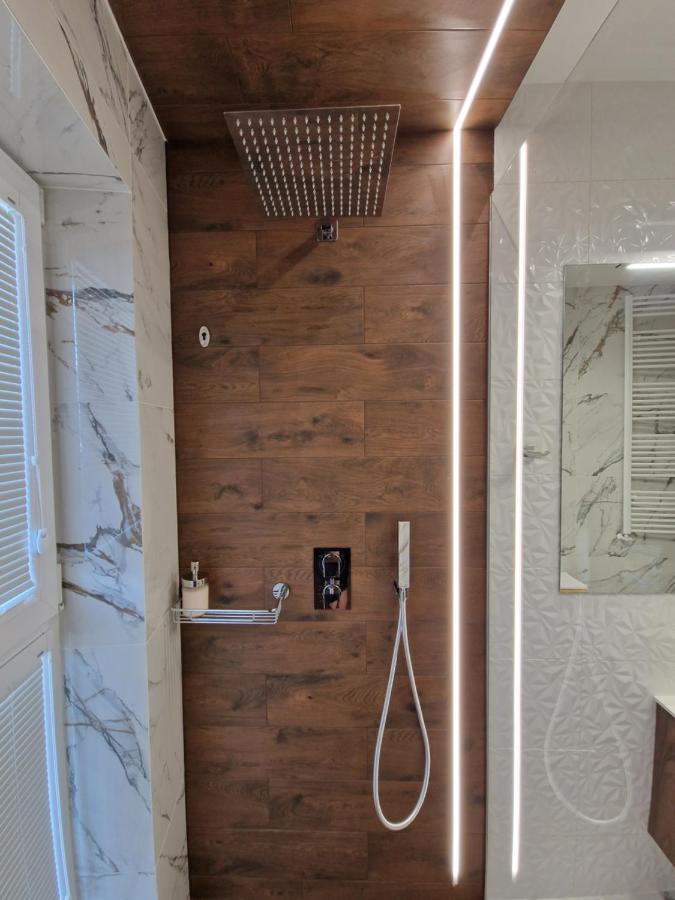 Brossa Apartments, 24H Self Check In, Klima, Aircond 弗罗茨瓦夫 外观 照片